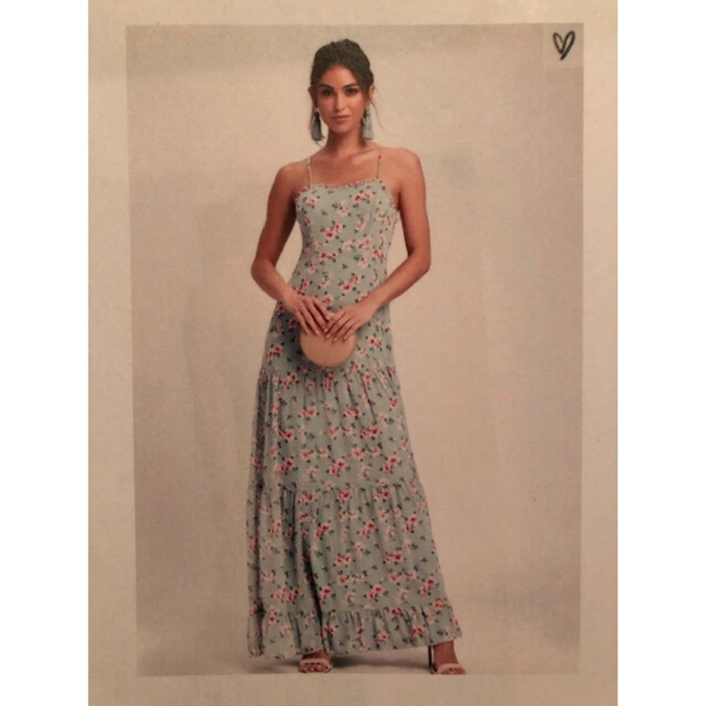 Lulu’s Sage Maxi Dress Size Small - Picture 1 of 2